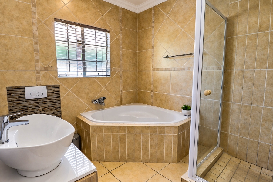 3 Bedroom Property for Sale in Thatchfield Estate Gauteng