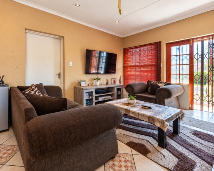 3 Bedroom Property for Sale in Noordwyk Gauteng