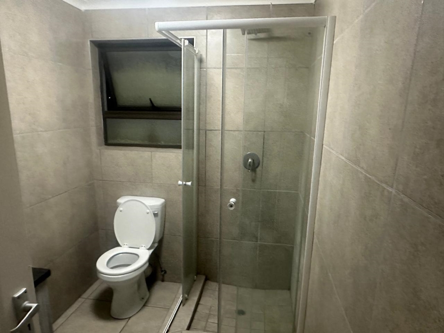 To Let 2 Bedroom Property for Rent in Greymont Gauteng