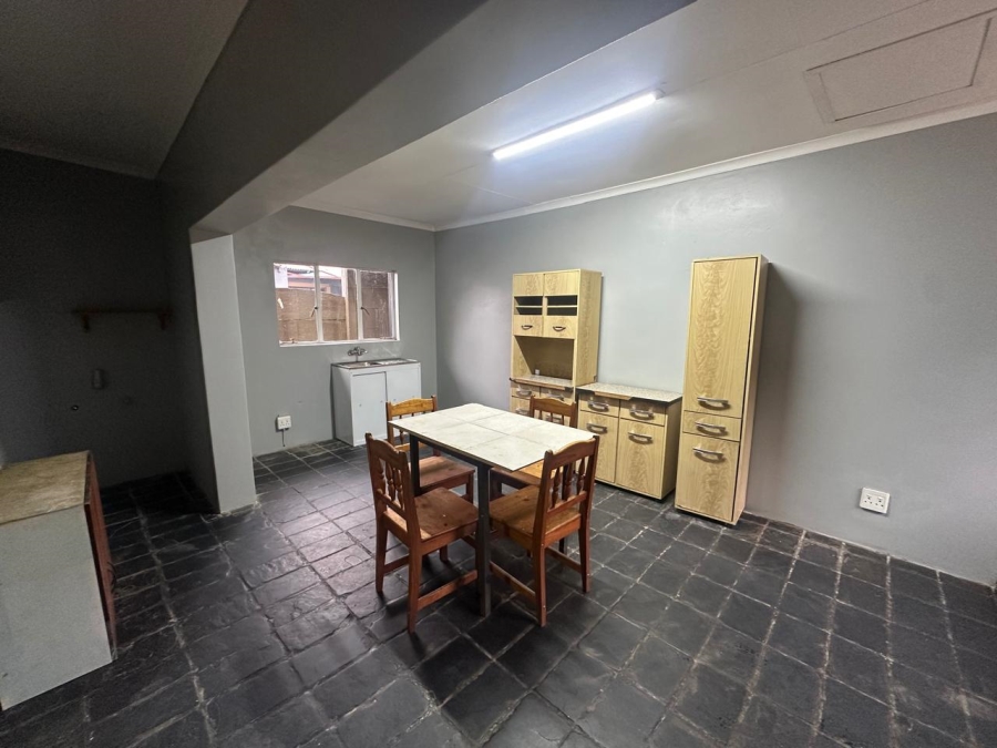 To Let 2 Bedroom Property for Rent in Greymont Gauteng