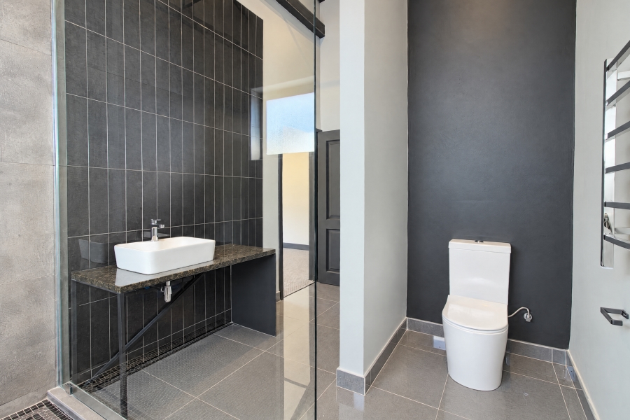 6 Bedroom Property for Sale in Waterkloof Estate Gauteng