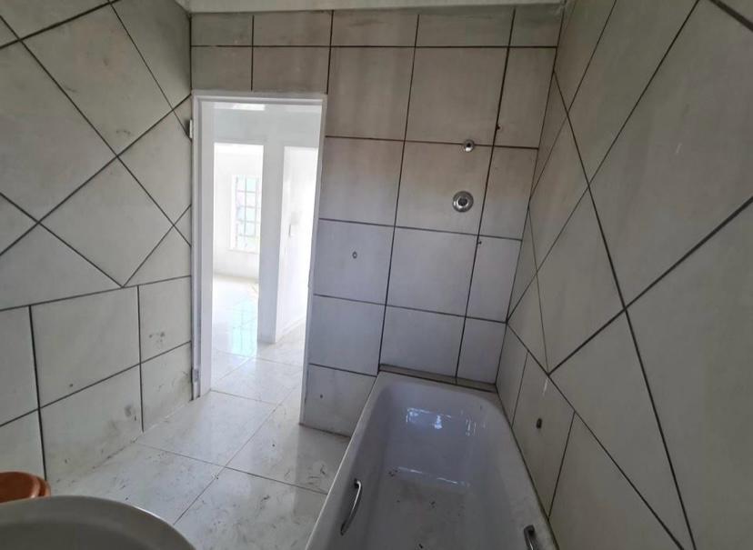 2 Bedroom Property for Sale in Klippoortje Gauteng