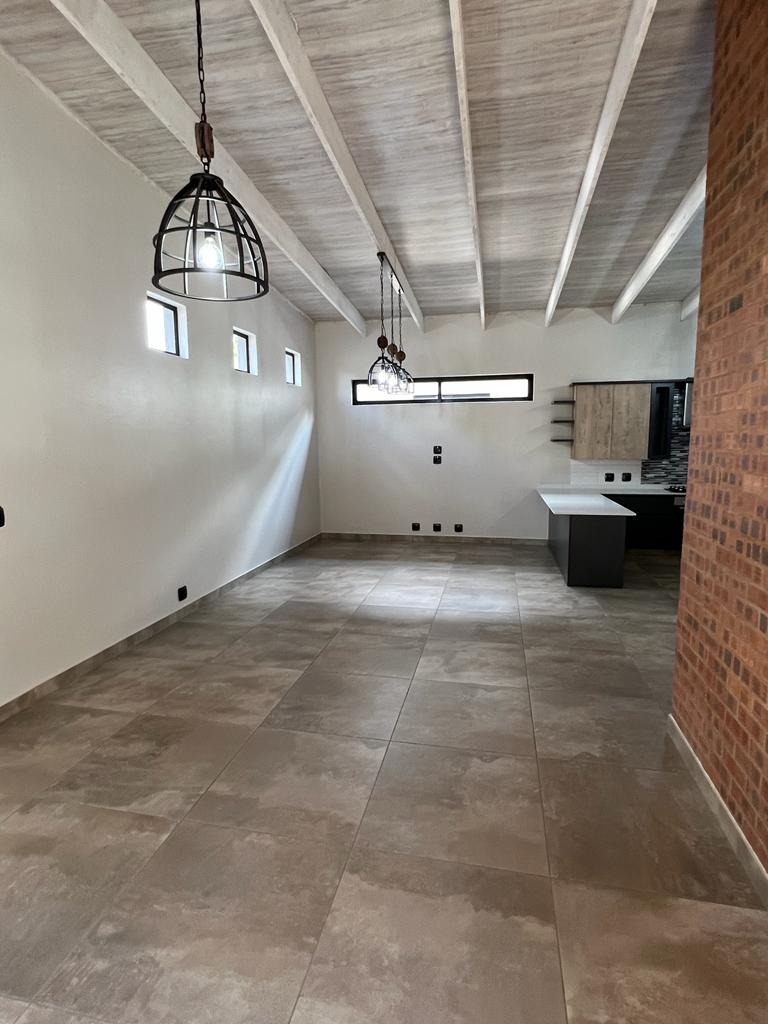 To Let 3 Bedroom Property for Rent in Waverley Gauteng
