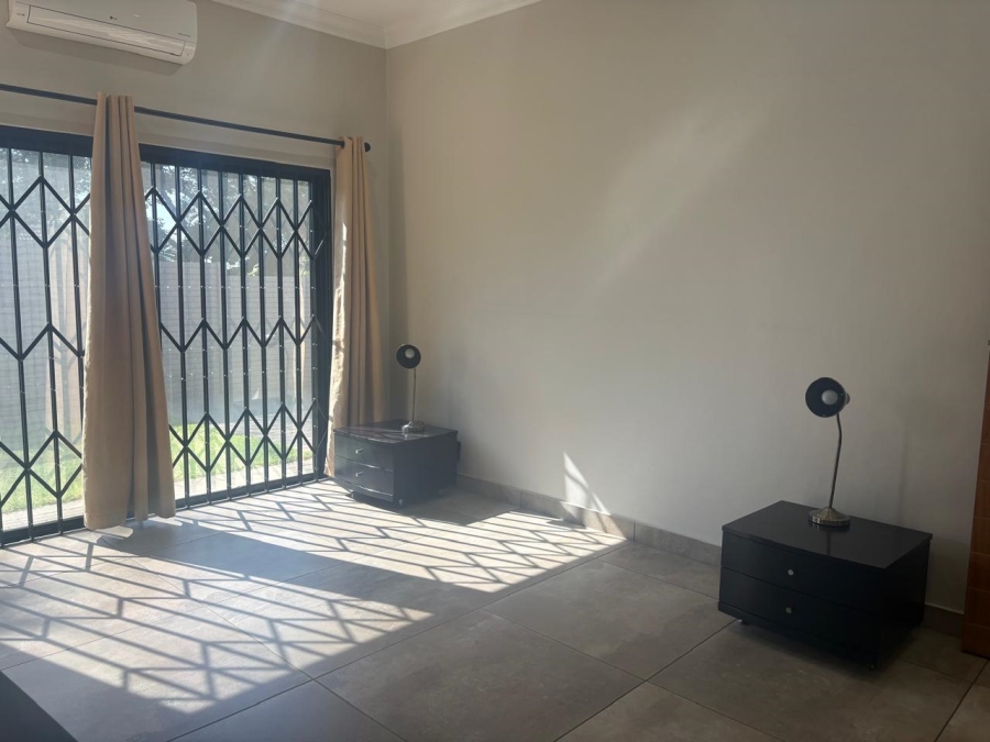 To Let 3 Bedroom Property for Rent in Waverley Gauteng