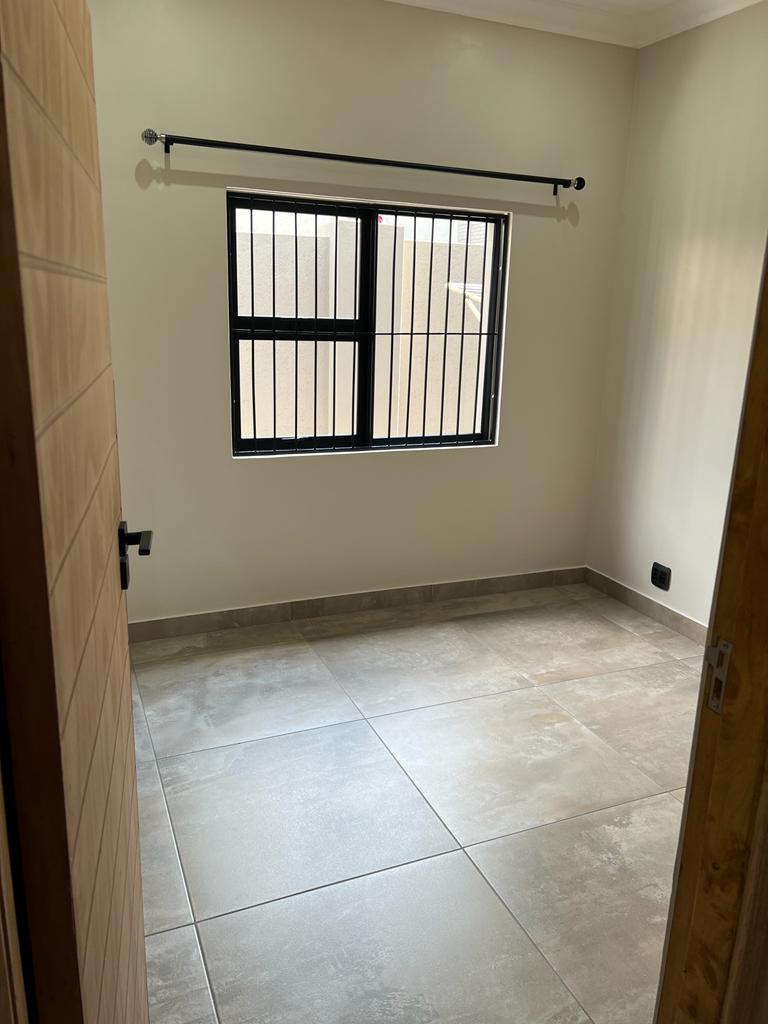 To Let 3 Bedroom Property for Rent in Waverley Gauteng