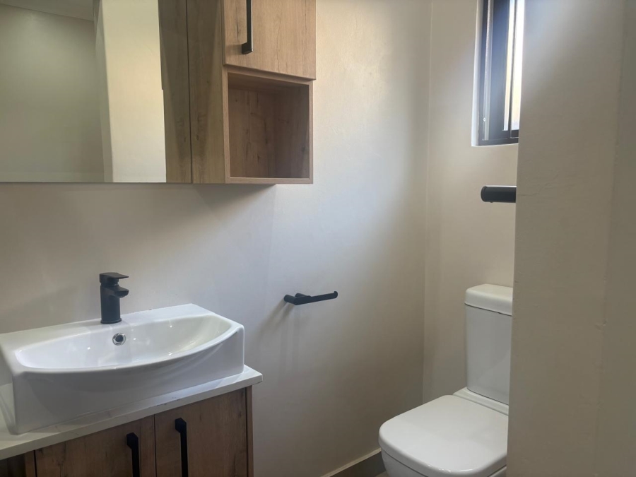 To Let 3 Bedroom Property for Rent in Waverley Gauteng
