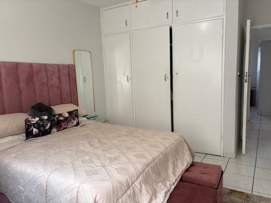 2 Bedroom Property for Sale in Wonderboom South Gauteng