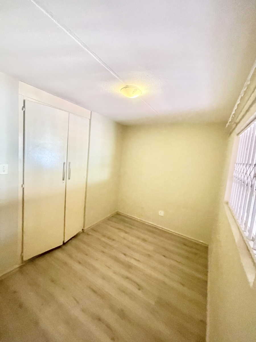 To Let 3 Bedroom Property for Rent in Weltevreden Park Gauteng
