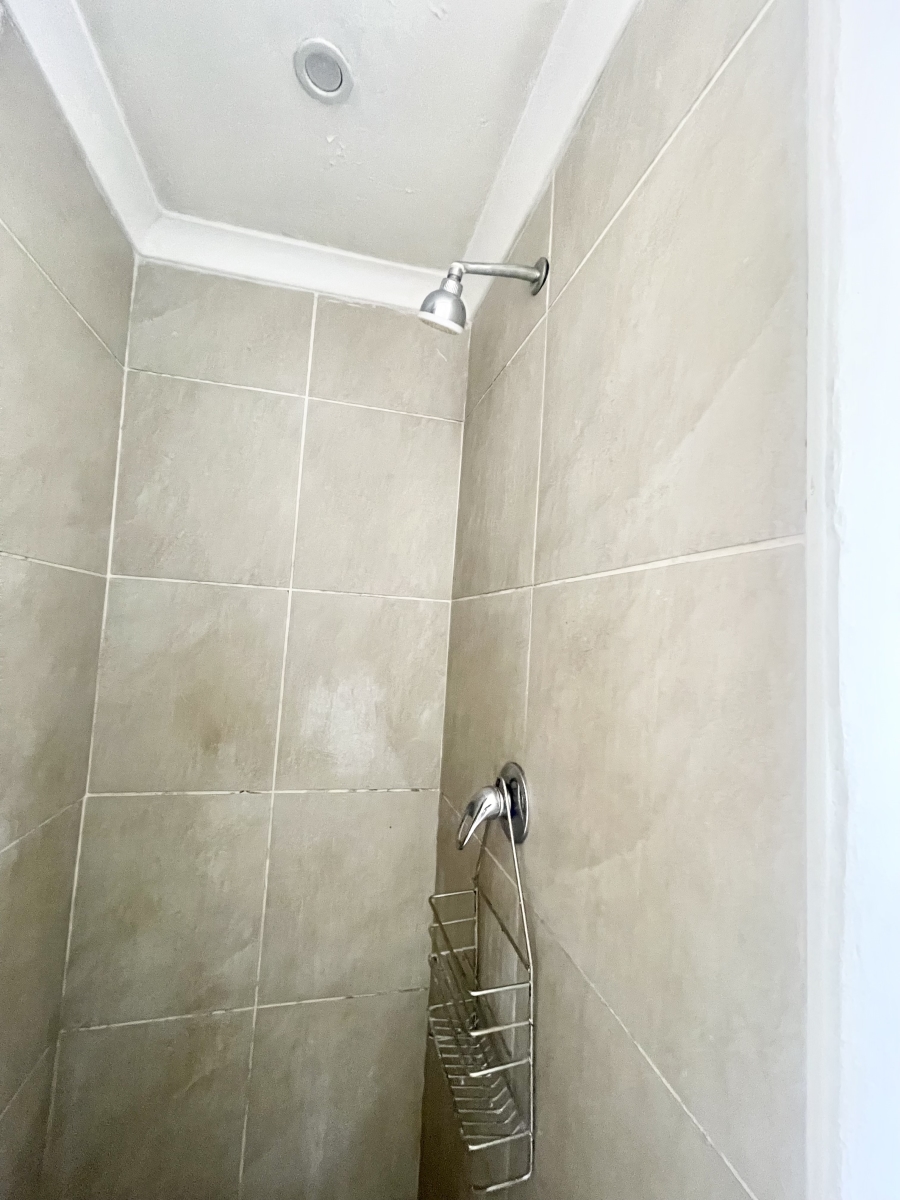 To Let 2 Bedroom Property for Rent in Sunninghill Gauteng