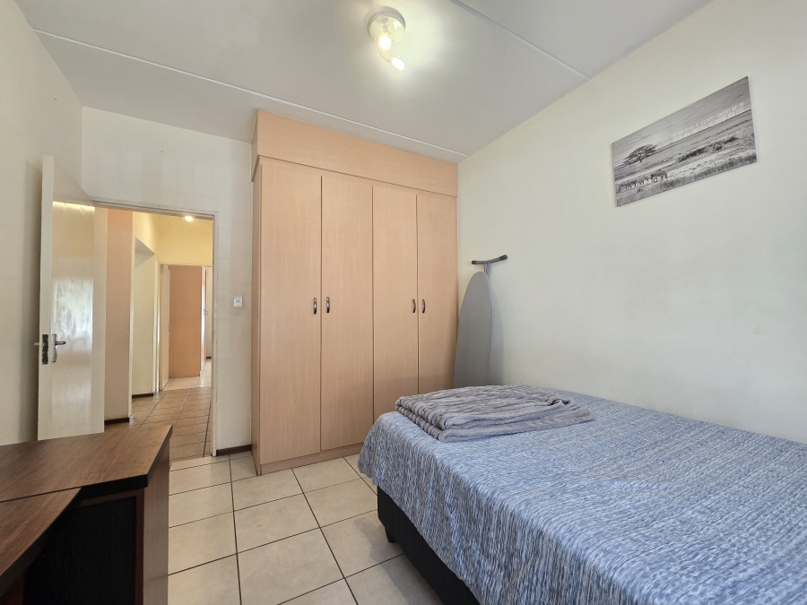 To Let 2 Bedroom Property for Rent in Sunninghill Gauteng