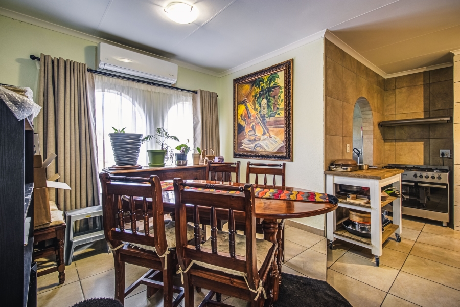 3 Bedroom Property for Sale in Glen Marais Gauteng