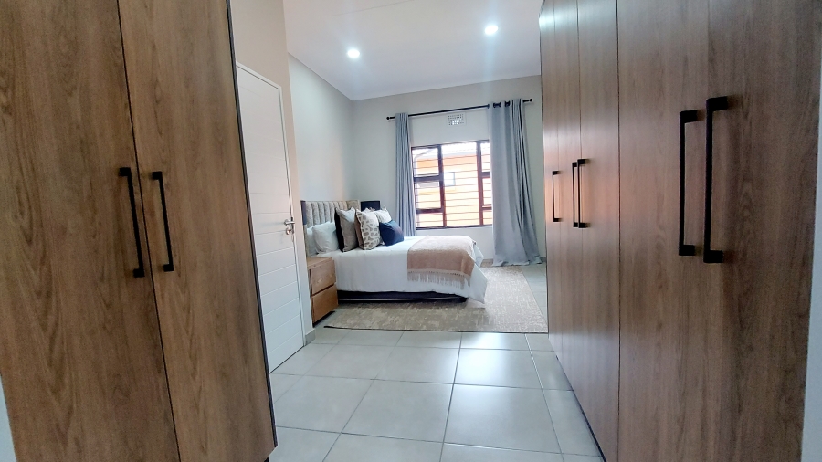 3 Bedroom Property for Sale in Rietvalleirand Gauteng