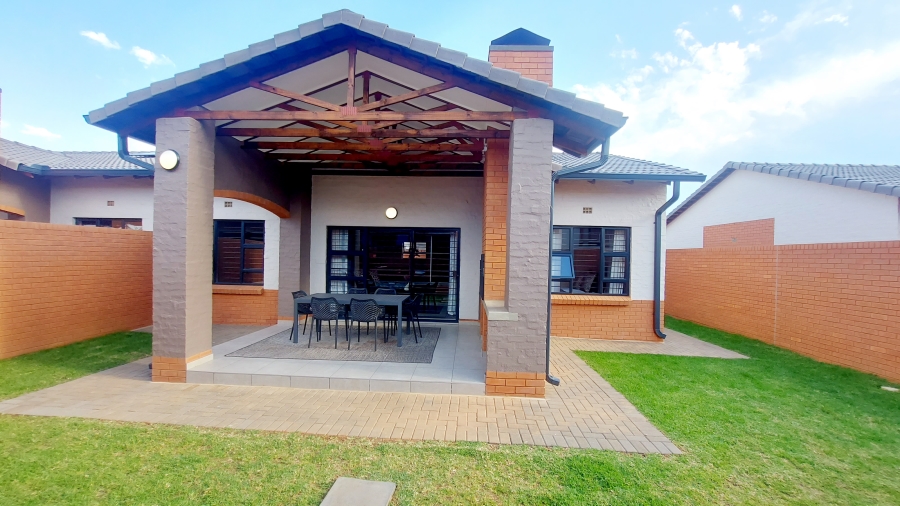 3 Bedroom Property for Sale in Rietvalleirand Gauteng