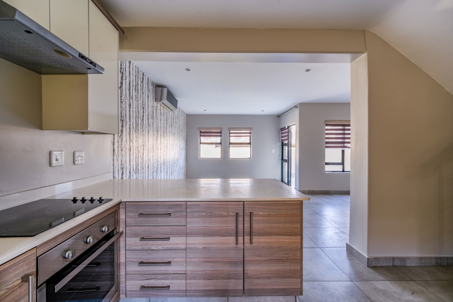 3 Bedroom Property for Sale in Equestria Gauteng