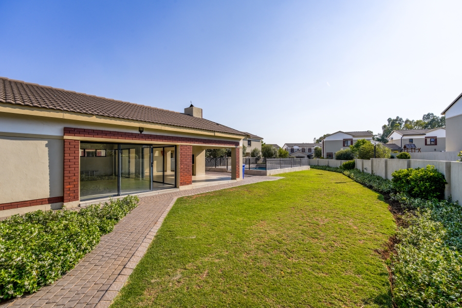 3 Bedroom Property for Sale in Equestria Gauteng