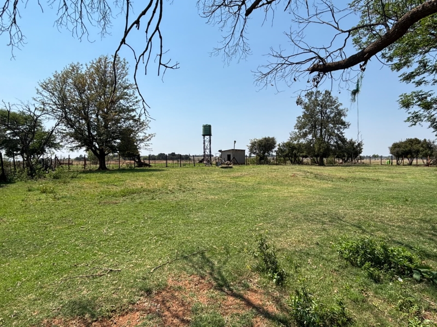 7 Bedroom Property for Sale in Zonkolol Gauteng