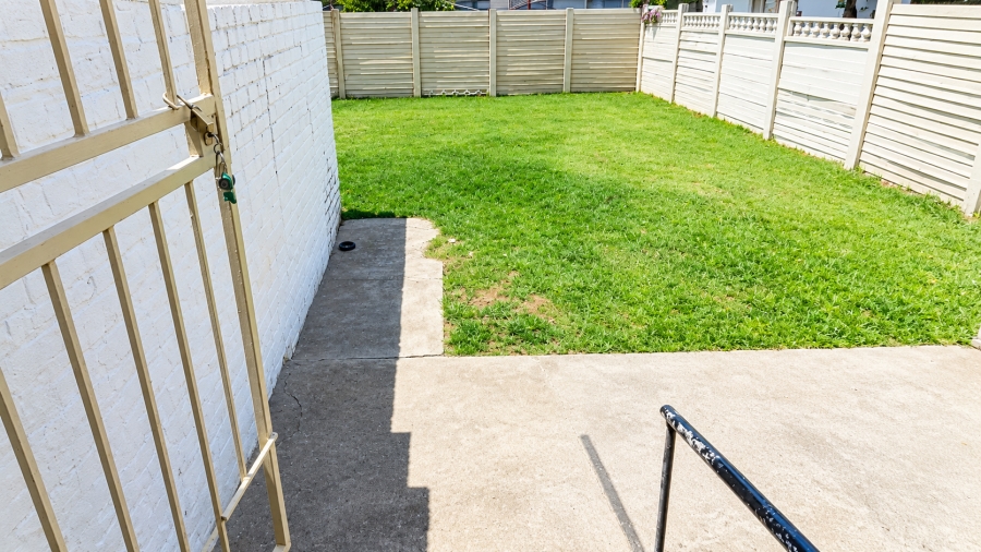 To Let 3 Bedroom Property for Rent in Dunnottar Gauteng