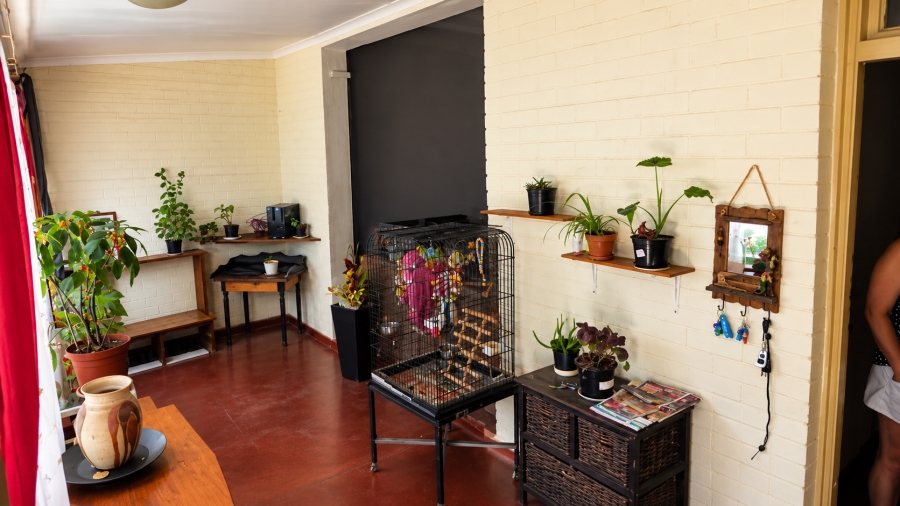 To Let 3 Bedroom Property for Rent in Dunnottar Gauteng