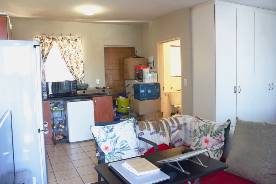 1 Bedroom Property for Sale in Esther Park Gauteng