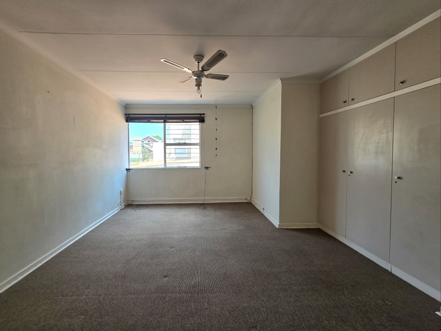5 Bedroom Property for Sale in New Redruth Gauteng