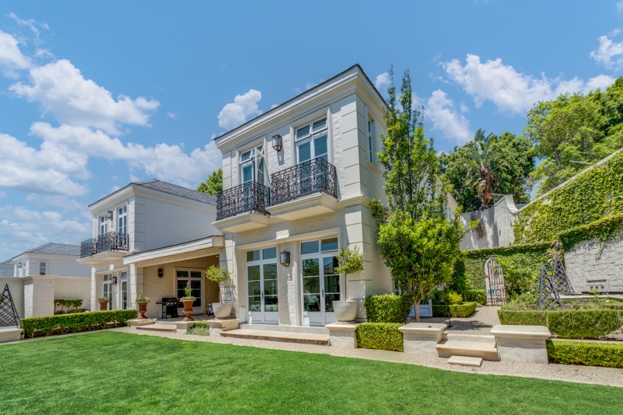 5 Bedroom Property for Sale in Bryanston Gauteng