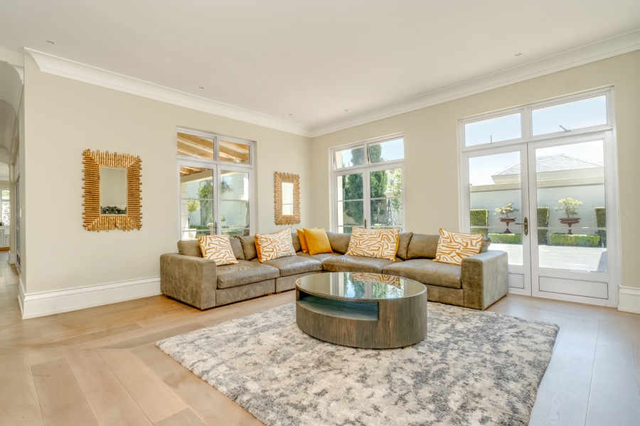 5 Bedroom Property for Sale in Bryanston Gauteng