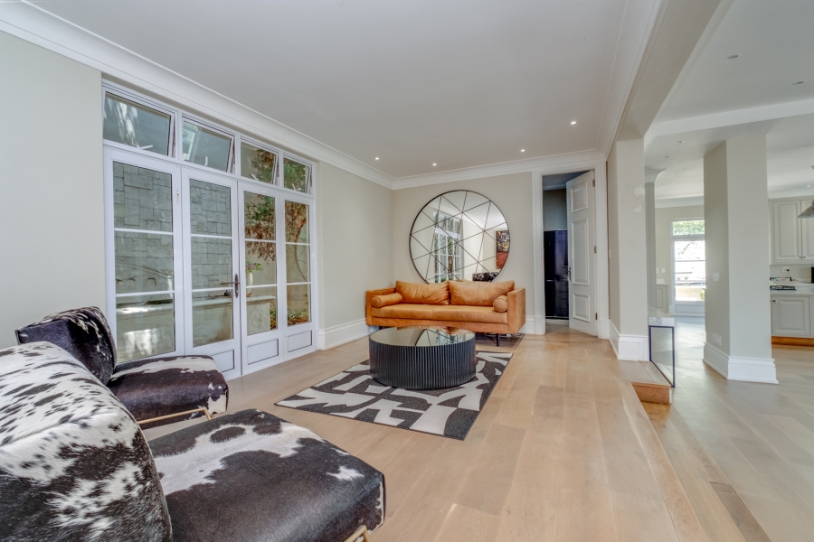 5 Bedroom Property for Sale in Bryanston Gauteng
