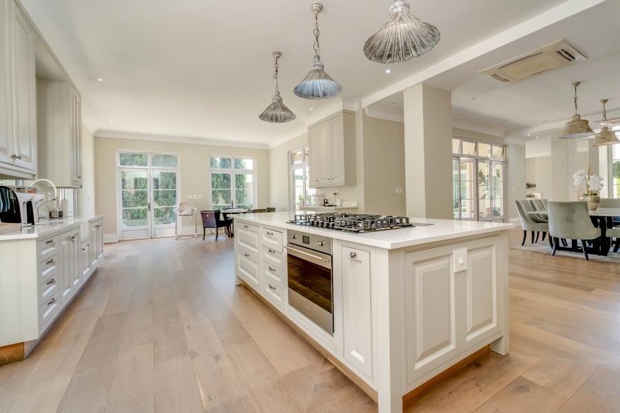 5 Bedroom Property for Sale in Bryanston Gauteng