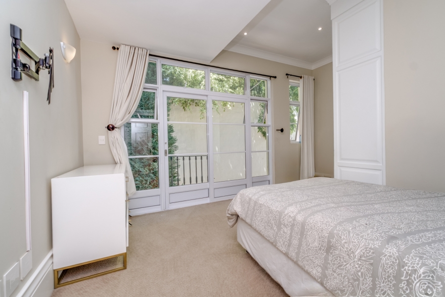 5 Bedroom Property for Sale in Bryanston Gauteng
