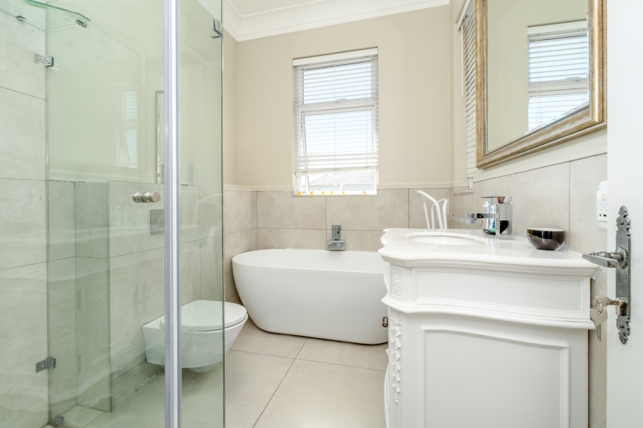 5 Bedroom Property for Sale in Bryanston Gauteng