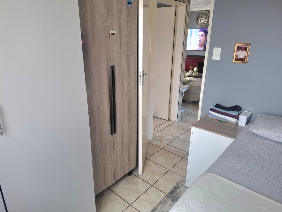 2 Bedroom Property for Sale in Glen Harvie Gauteng