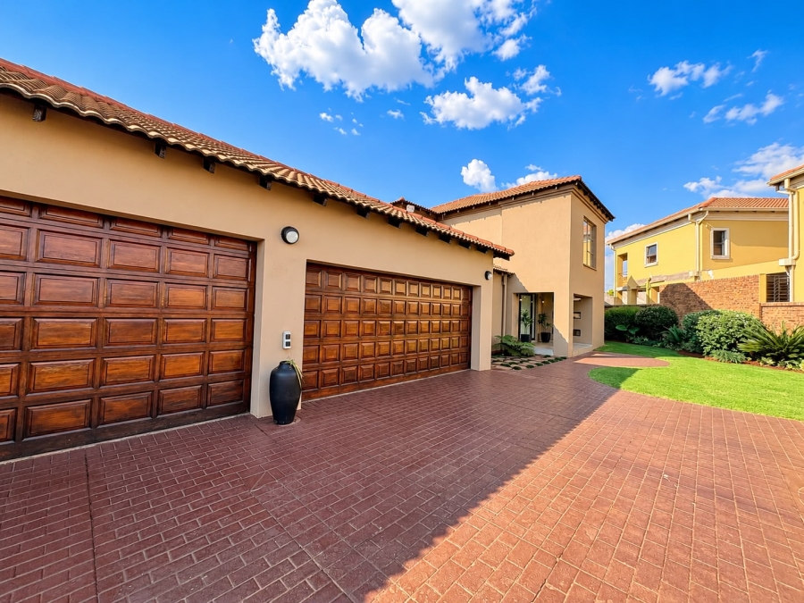 4 Bedroom Property for Sale in Sunair Park Gauteng