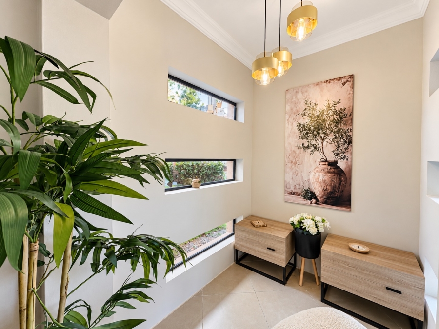 4 Bedroom Property for Sale in Sunair Park Gauteng