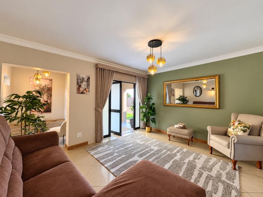 4 Bedroom Property for Sale in Sunair Park Gauteng