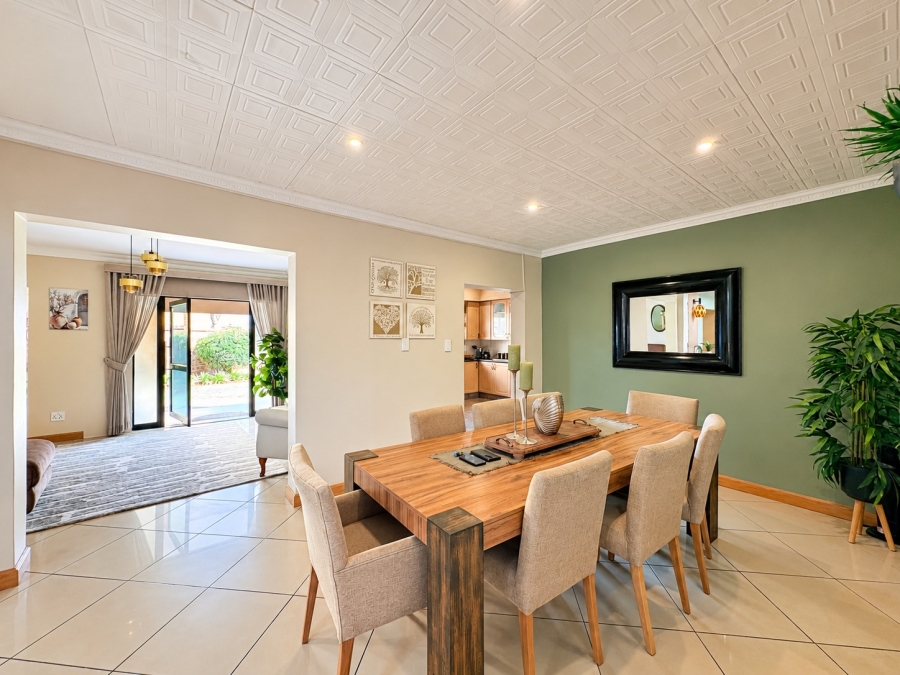 4 Bedroom Property for Sale in Sunair Park Gauteng