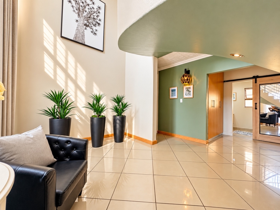 4 Bedroom Property for Sale in Sunair Park Gauteng