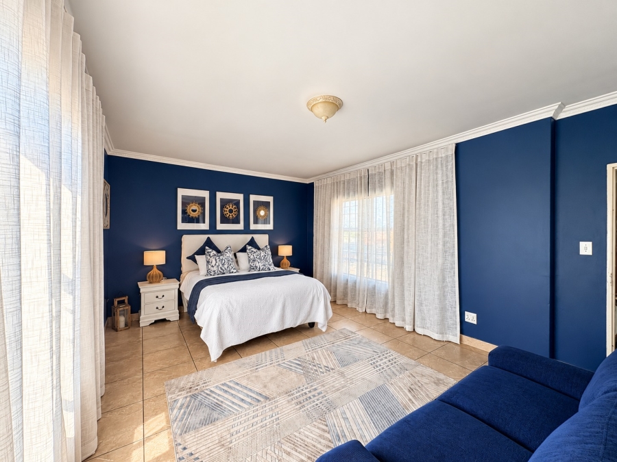 4 Bedroom Property for Sale in Sunair Park Gauteng