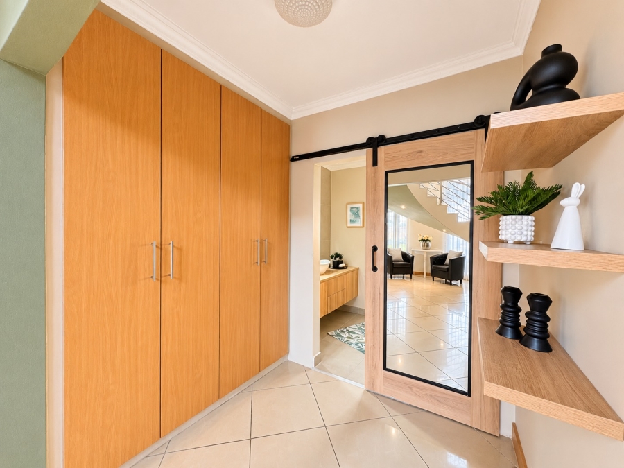 4 Bedroom Property for Sale in Sunair Park Gauteng