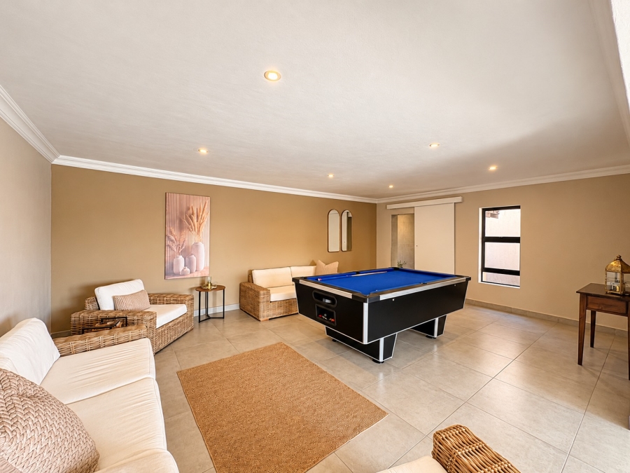 4 Bedroom Property for Sale in Sunair Park Gauteng