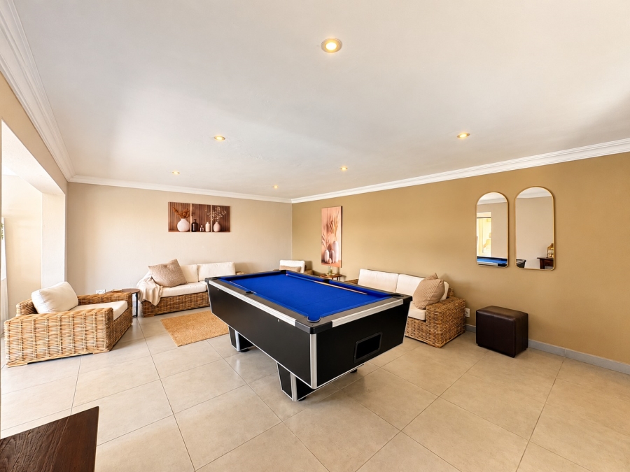 4 Bedroom Property for Sale in Sunair Park Gauteng