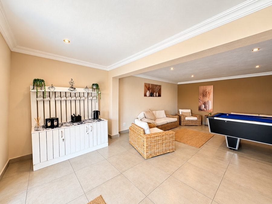 4 Bedroom Property for Sale in Sunair Park Gauteng
