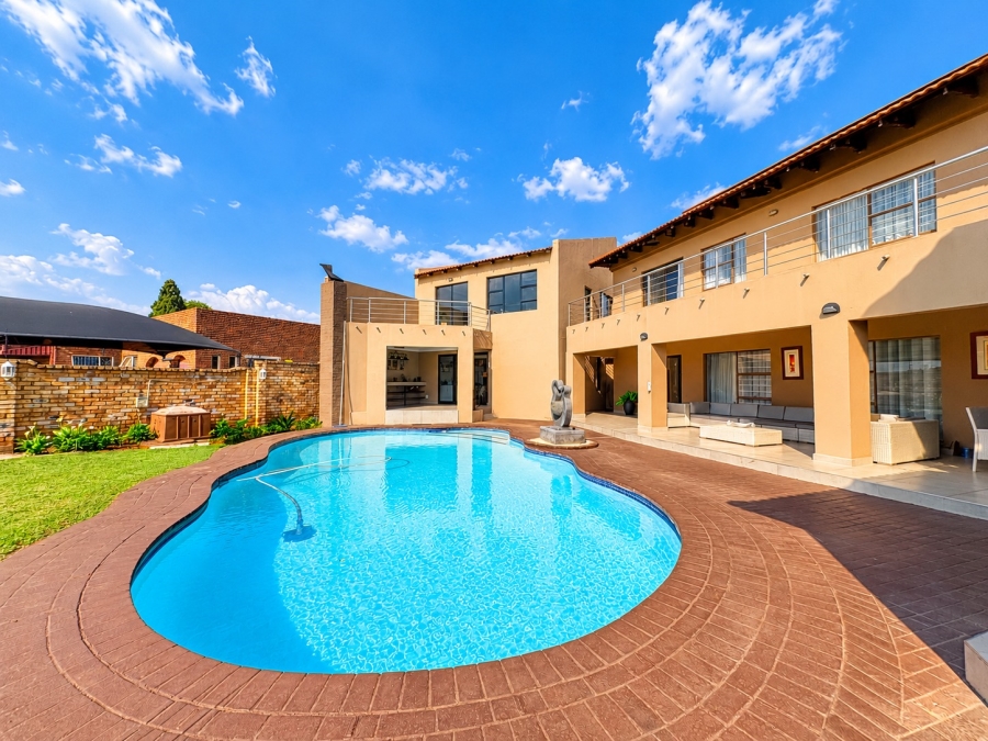 4 Bedroom Property for Sale in Sunair Park Gauteng