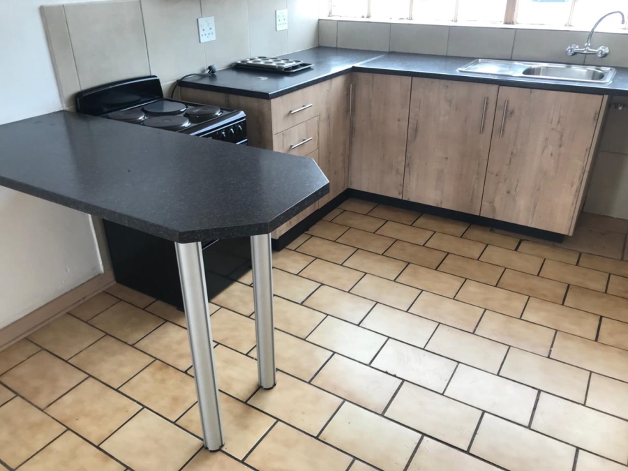 2 Bedroom Property for Sale in Booysens Gauteng