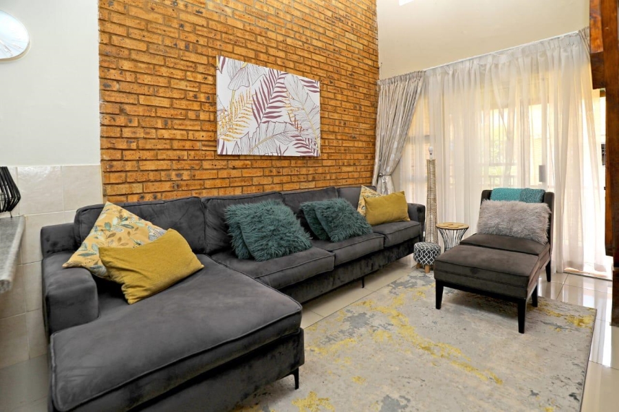 3 Bedroom Property for Sale in Honeypark Gauteng