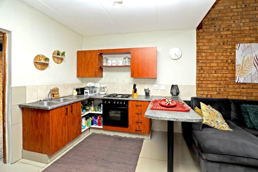 3 Bedroom Property for Sale in Honeypark Gauteng