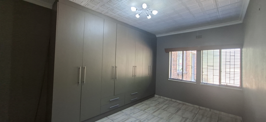3 Bedroom Property for Sale in Wentworth Park Gauteng