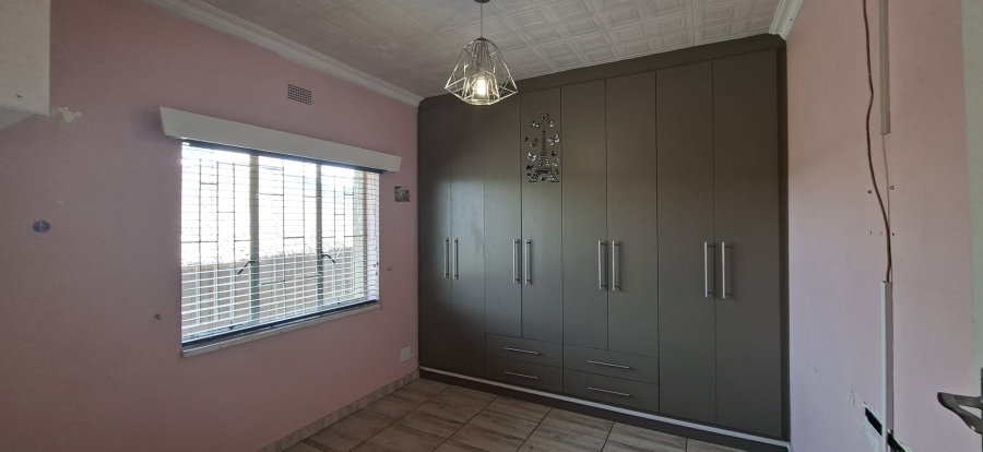 3 Bedroom Property for Sale in Wentworth Park Gauteng