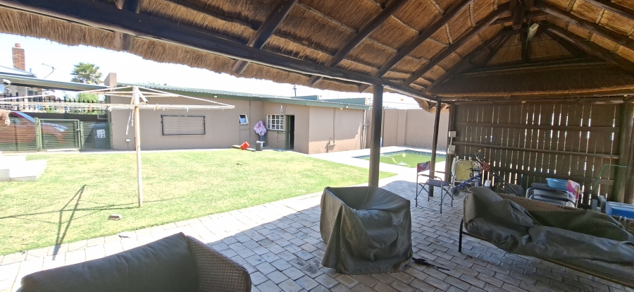 3 Bedroom Property for Sale in Wentworth Park Gauteng