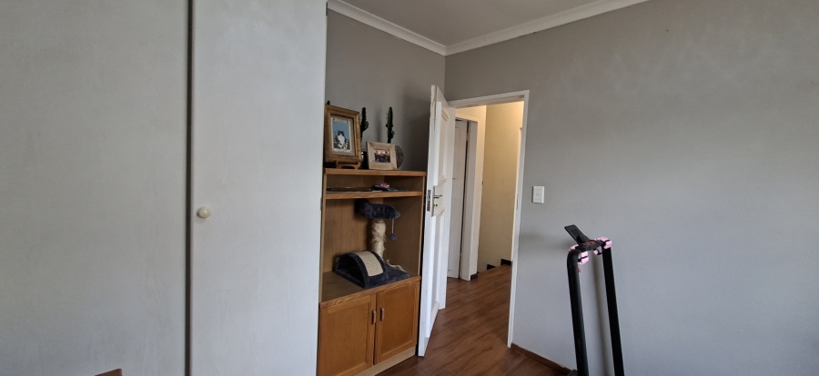 3 Bedroom Property for Sale in Sugar Bush Estate Gauteng