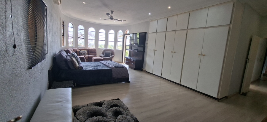 5 Bedroom Property for Sale in Noordheuwel Gauteng